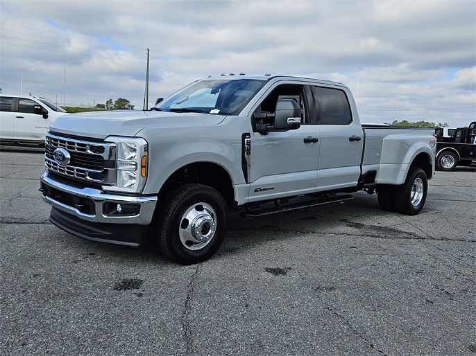 2025 Ford F-350
