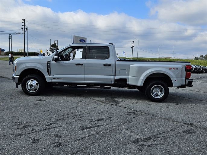 2025 Ford F-350