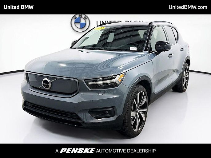 2021 Volvo XC40