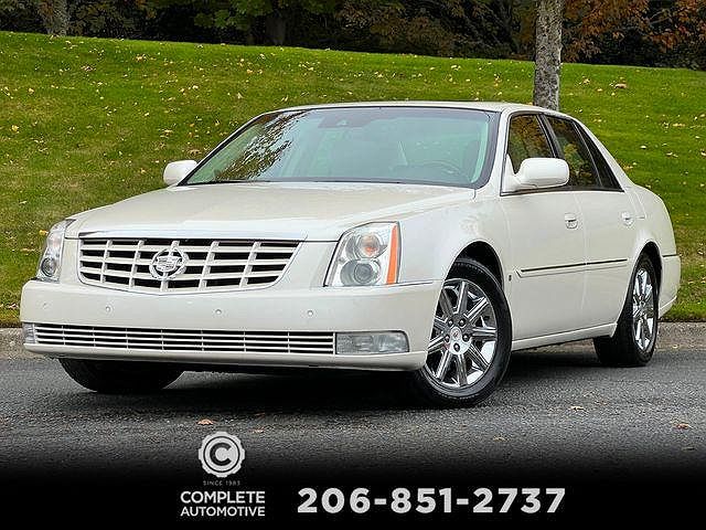 2010 Cadillac DTS Premium image 0