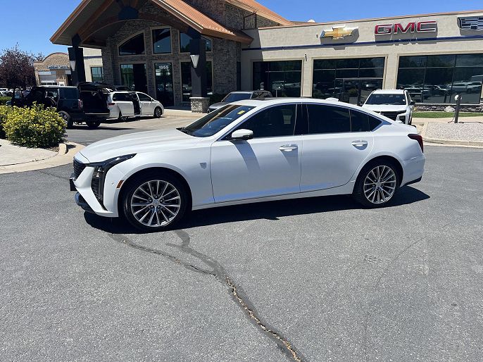 2025 Cadillac CT5