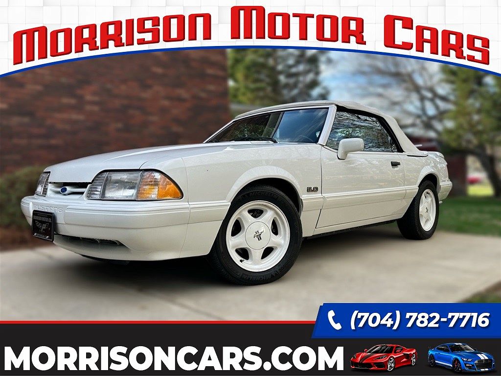 1993 Ford Mustang LX image 0