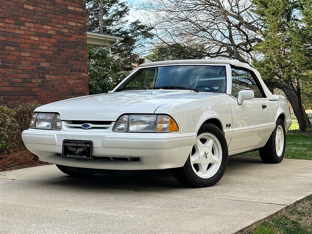 1993 Ford Mustang LX image 9