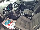 2016 Chevrolet Cruze LT image 3