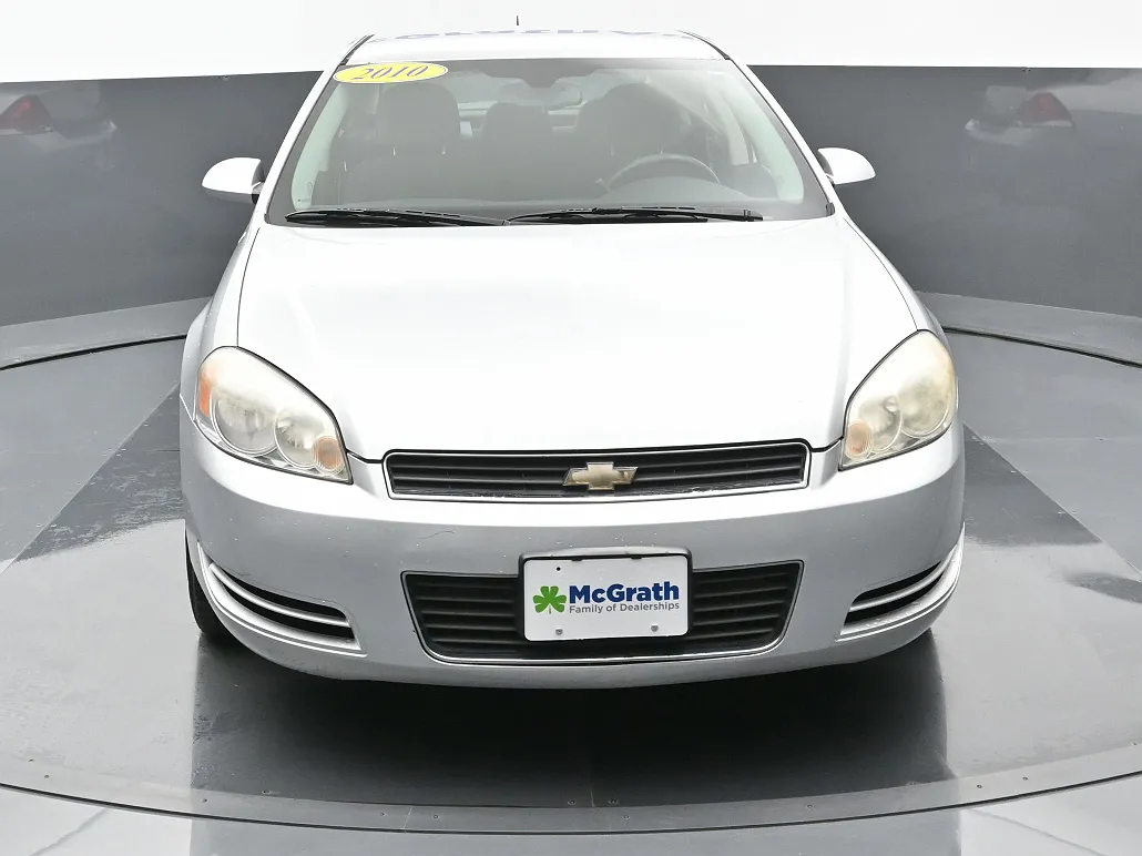 2010 Chevrolet Impala LS image 2