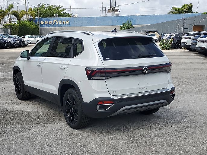 2025 Volkswagen Taos
