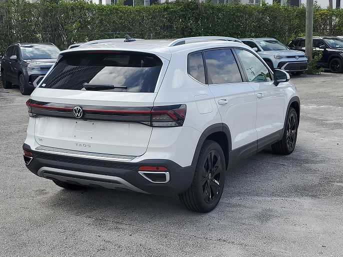 2025 Volkswagen Taos