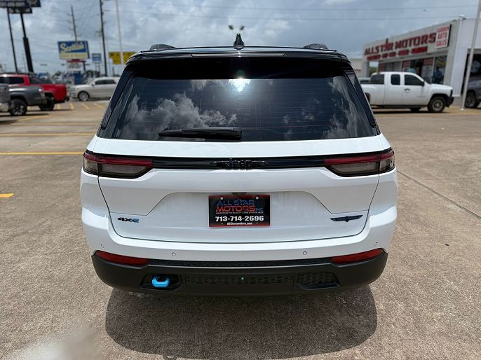 2022 Jeep Grand Cherokee