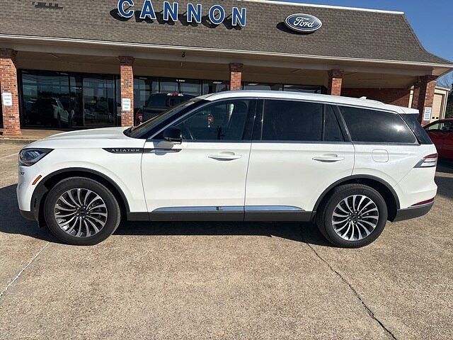 2023 Lincoln Aviator