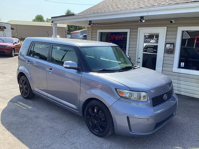 2010 Scion xB