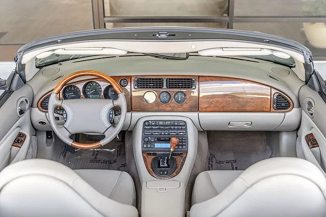 2000 Jaguar XK