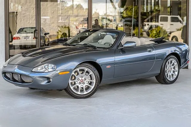 2000 Jaguar XK