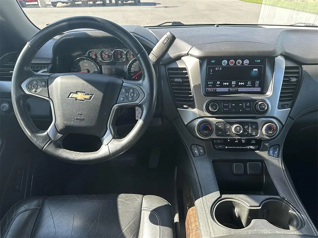 2018 Chevrolet Tahoe LT image 1