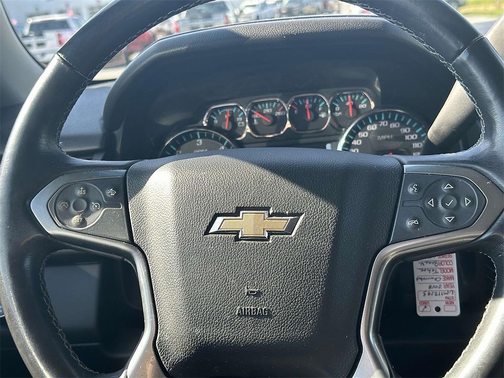 2018 Chevrolet Tahoe LT image 5