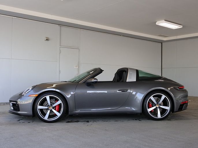2021 Porsche 911
