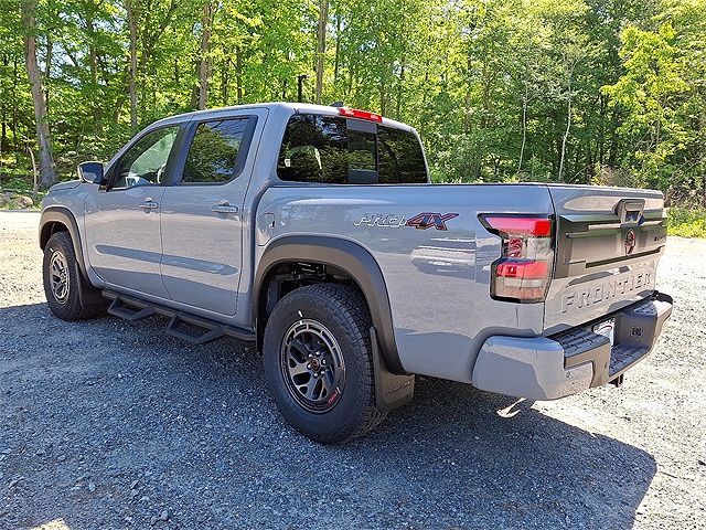 2025 Nissan Frontier