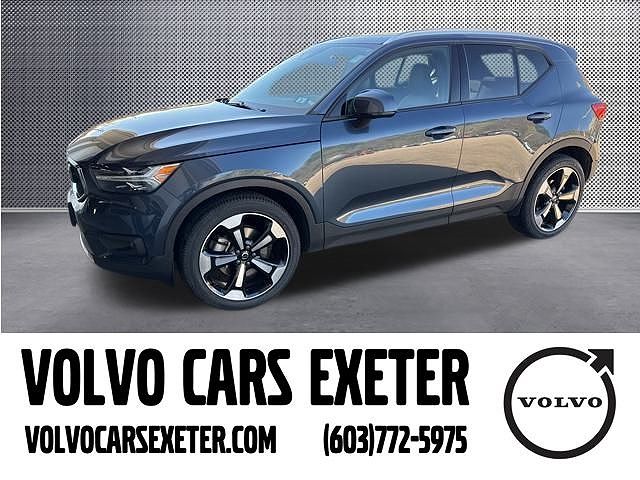 2022 Volvo XC40