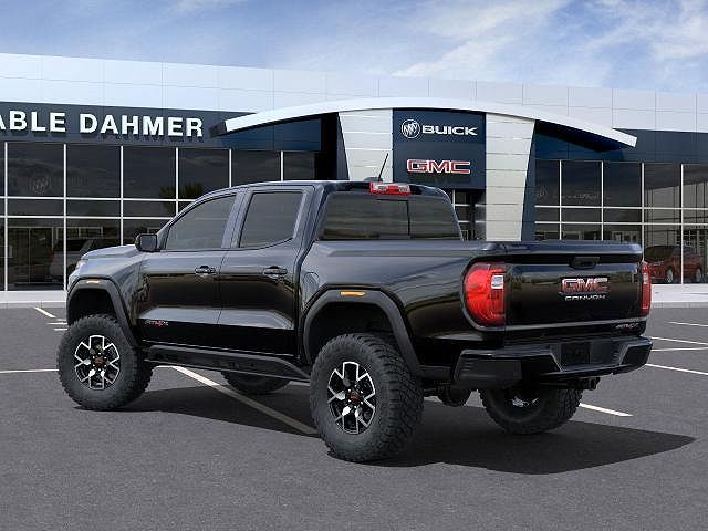 2024 GMC Canyon