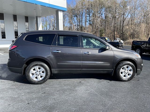 2014 Chevrolet Traverse LS image 5