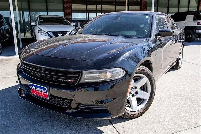 2015 Dodge Charger Police image 0