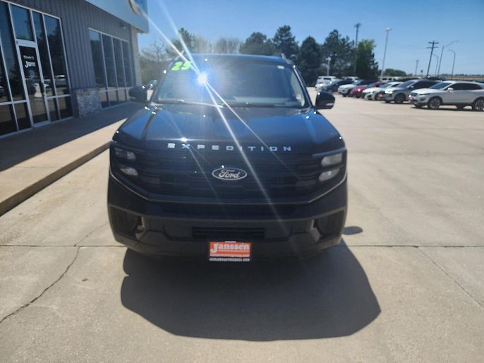 2025 Ford Expedition MAX