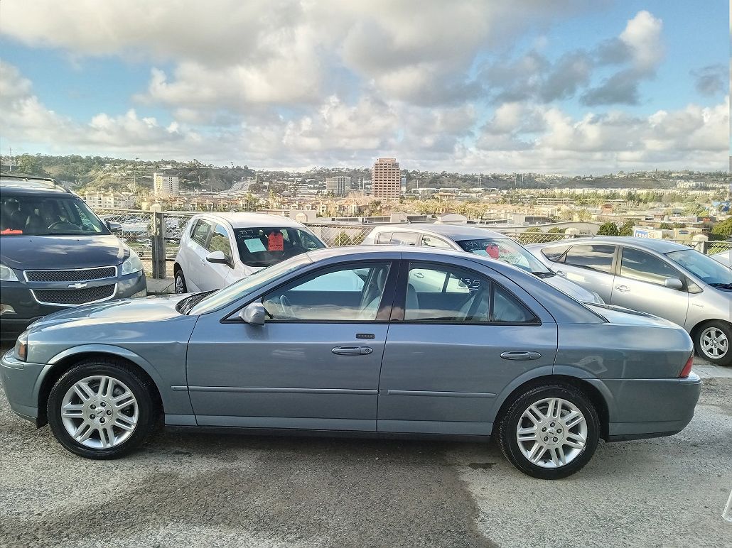 2004 Lincoln LS Sport image 1