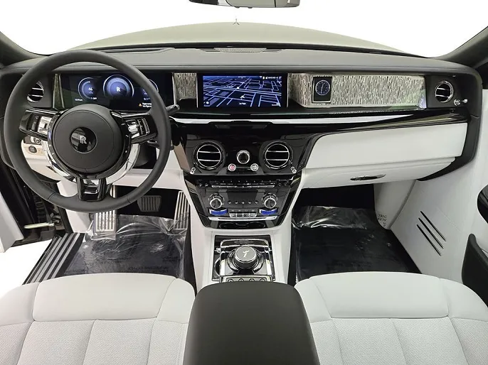 2026 Rolls-Royce Phantom