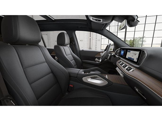 2025 Mercedes-Benz GLS