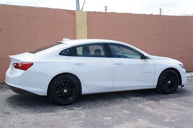 Used 2017 Chevrolet Malibu Lt For Sale In Miami Fl 1g1ze5st0hf186234