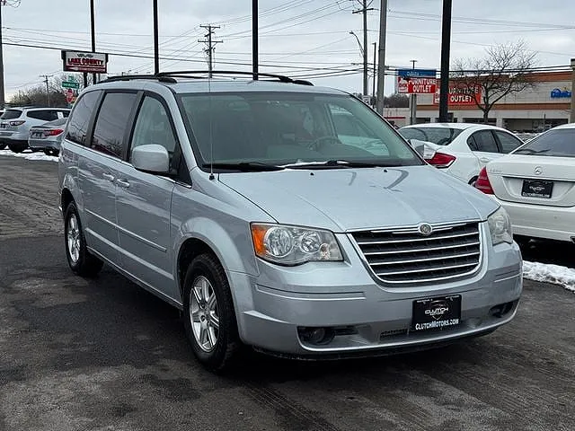 2008 Chrysler Town & Country