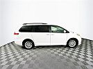 2013 Toyota Sienna Limited image 15