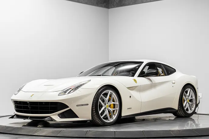 2015 Ferrari F12