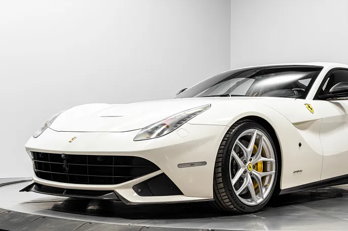 2015 Ferrari F12