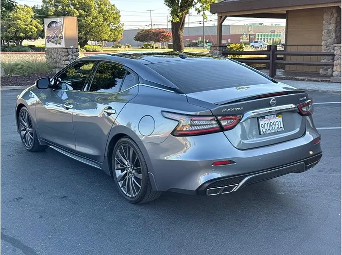 2020 Nissan Maxima