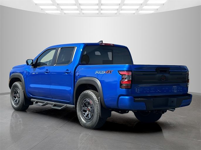 2025 Nissan Frontier