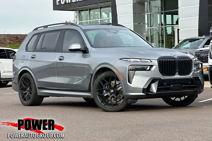 2023 BMW X7