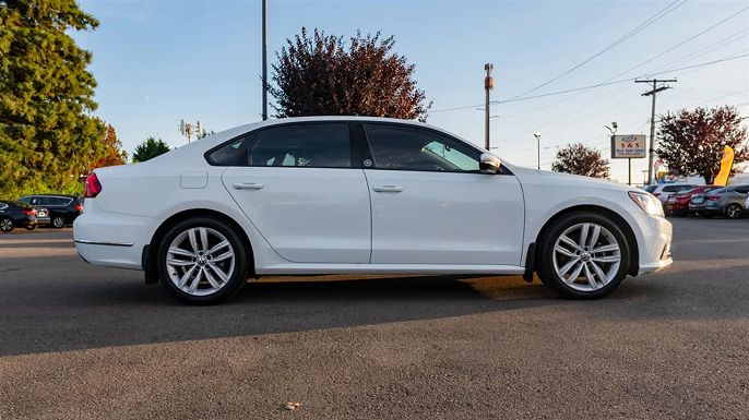 2019 Volkswagen Passat