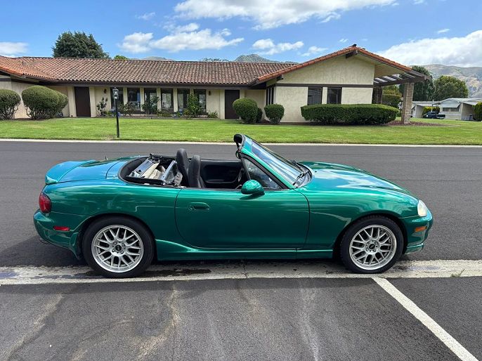 2000 Mazda Miata