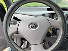 2002 Toyota Prius Standard image 18