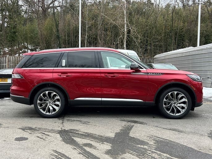 2026 Lincoln Aviator