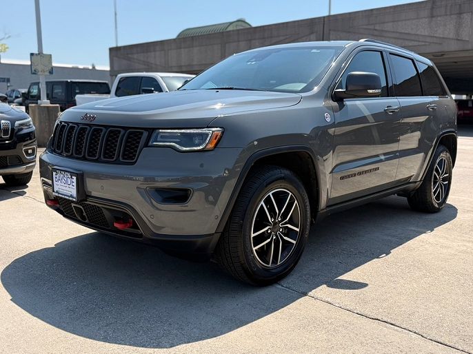 2020 Jeep Grand Cherokee
