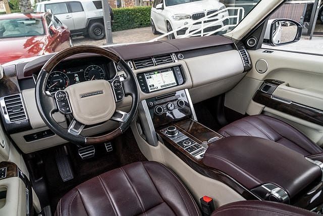 2015 Land Rover Range Rover Autobiography image 22