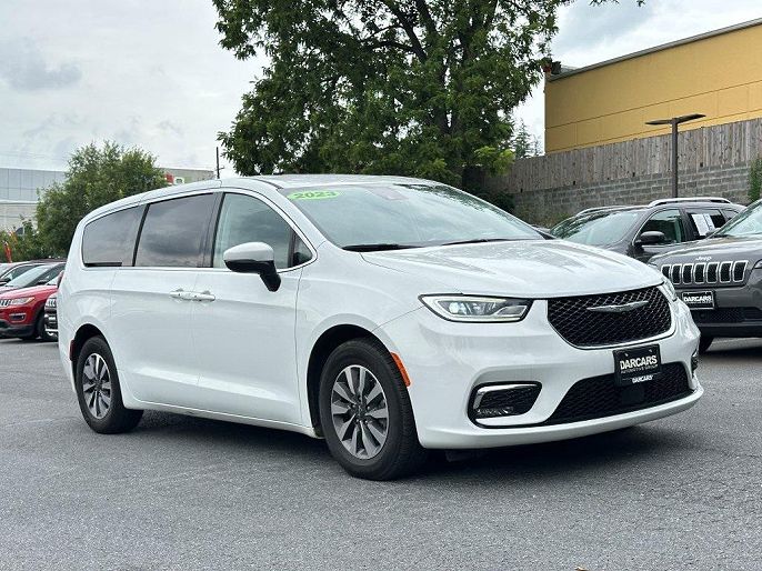 2023 Chrysler Pacifica