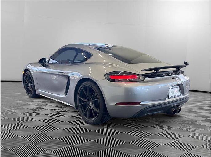2017 Porsche 718 Cayman