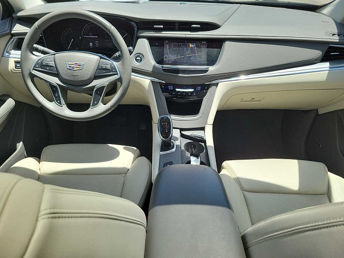 2017 Cadillac XT5