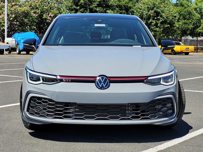 2024 Volkswagen Golf