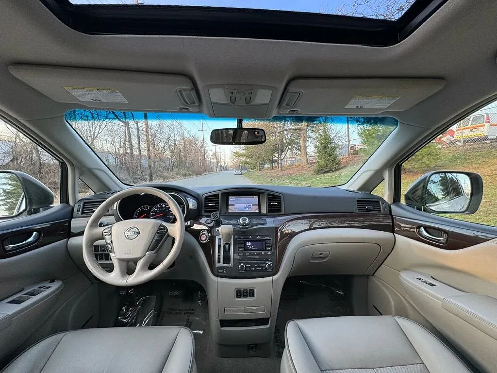2015 Nissan Quest