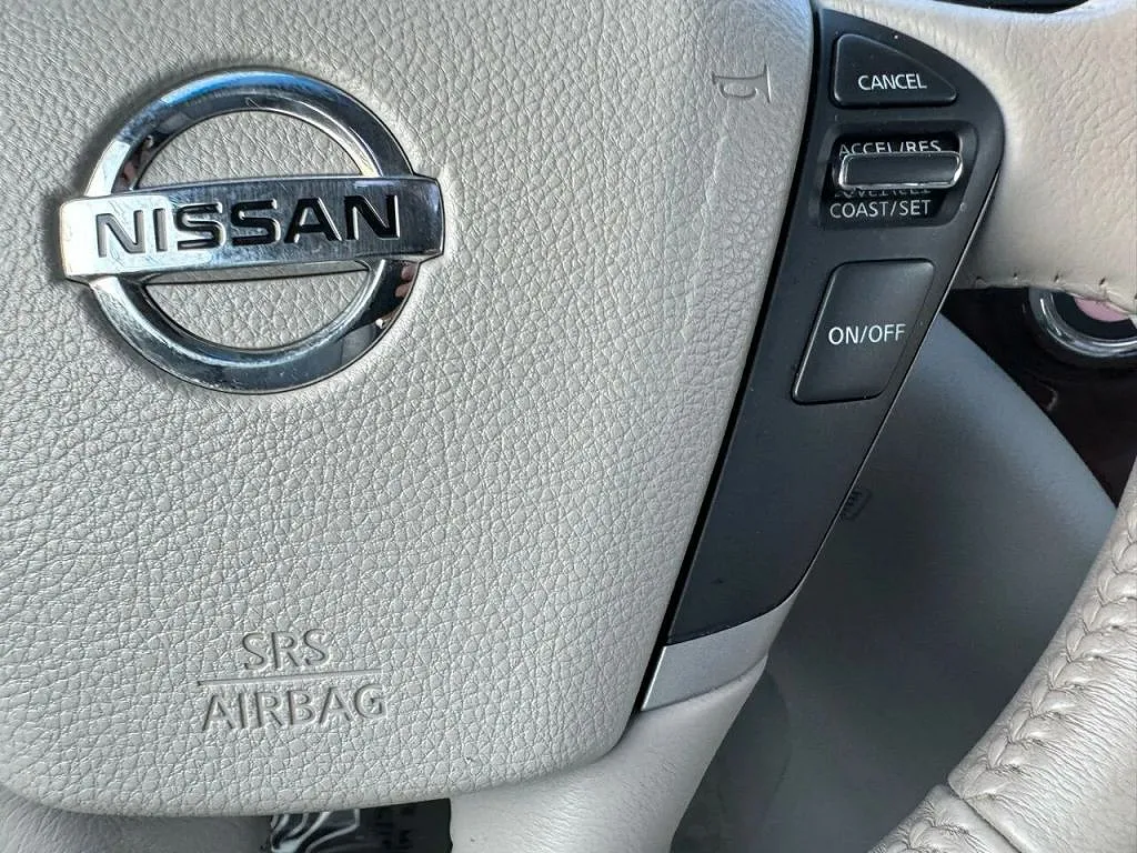 2015 Nissan Quest