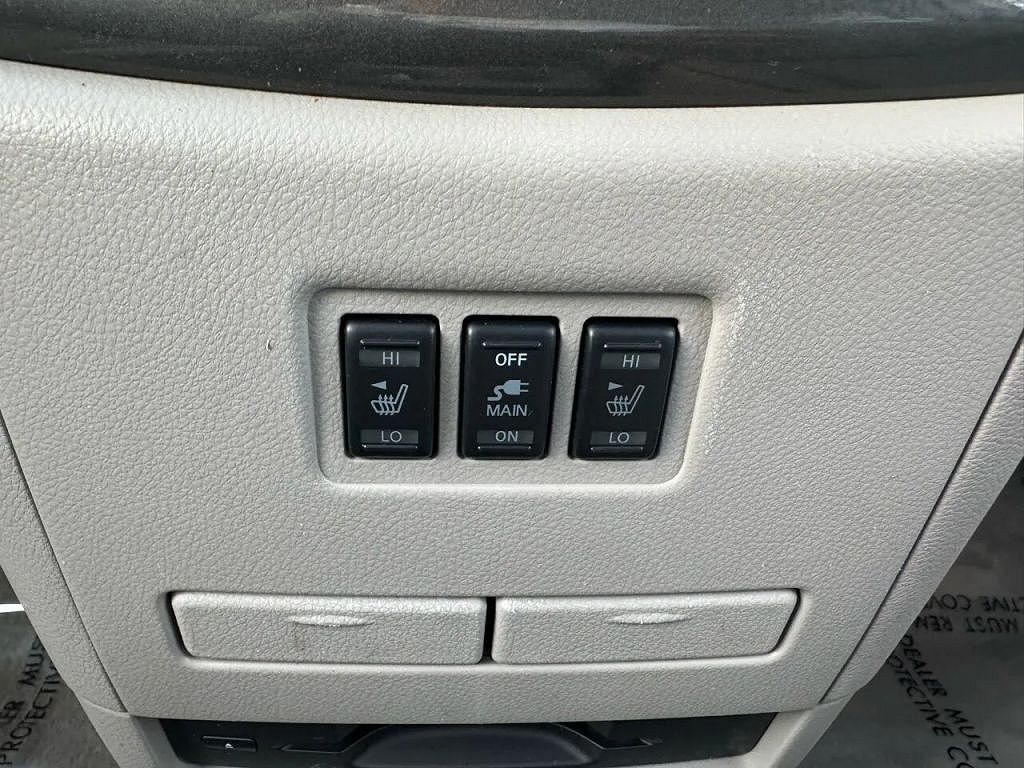 2015 Nissan Quest