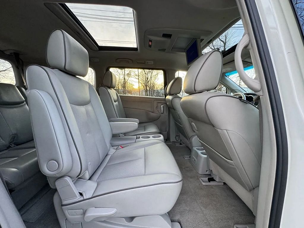 2015 Nissan Quest